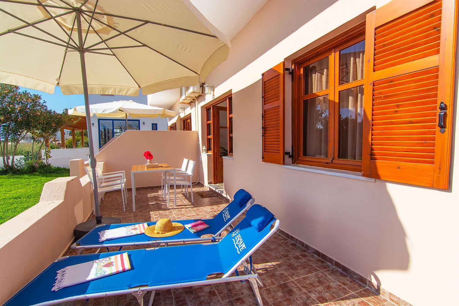 Liviko Beach Apartments - Only Adults Frangocastelo Exterior photo
